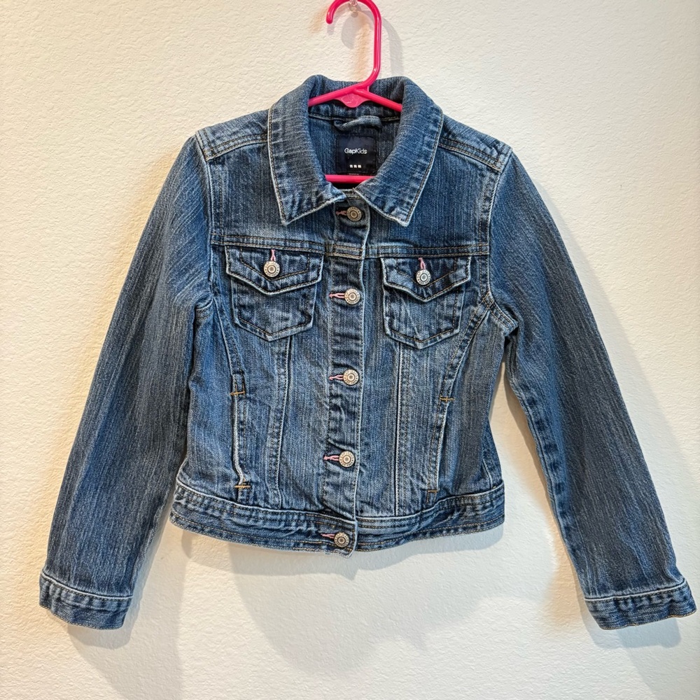 GapKids Classic Blue Denim Trucker Jacket Size Small (S)